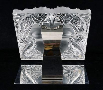 null René LALIQUE (1860-1945)

Art Deco decorative glass plate with

“Fontaine Poissons”...