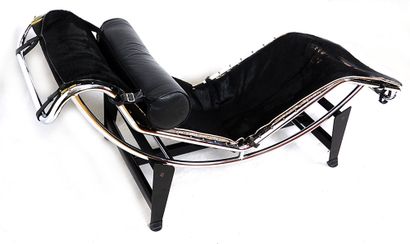 null Lounge chair, replica of the LC4 model by Le Corbusier, Pierre Jeanneret and...