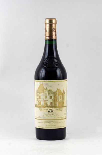null Château Haut-Brion 1985
Graves Appellation Contrôlée
Niveau A
1 bouteille