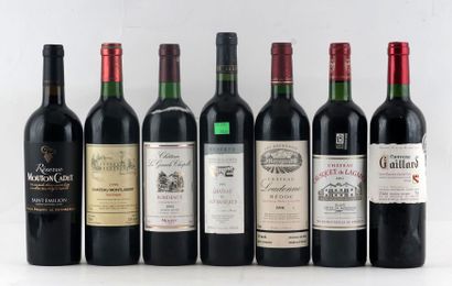 Sélection de Vins de Bordeaux comprennant:



-...