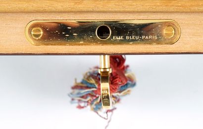 null ELIE BLEU PARIS

Cigar humidor in lacquered wood from Elie Bleu Paris. The box...