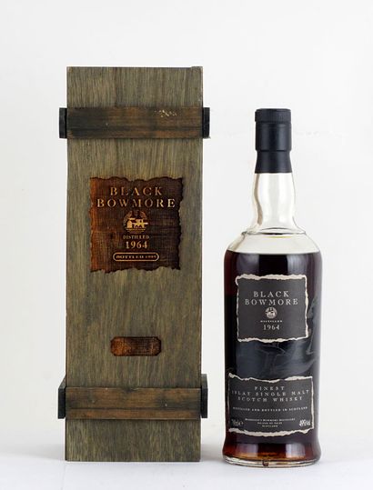 null 1964 Bowmore Black Bowmore Finest Single Malt Scotch Whisky
Islay, Scotland
Level...