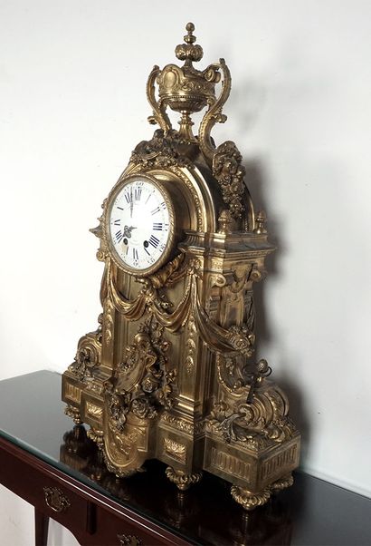 null Mantelpiece clock signed LEMERLE - CHARPENTIER in gilded bronze, decorated with...
