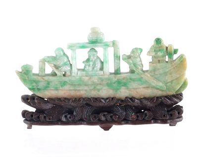 null JADEITE



Jadeite subject, representing a boat. 

China, circa 1930



Length...