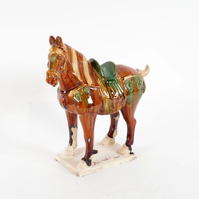CHINE / CHINA 



Sculpture de cheval en...