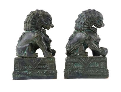 null CHINE / CHINA

Couple de lions en bronze. 
Chine, XVIII-XIXe siècle

Hauteur...