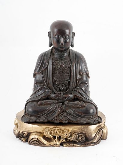 null TIBET 


Figure assise de Gautama Bouddha en cuivre, Tibet. Marque de règne...