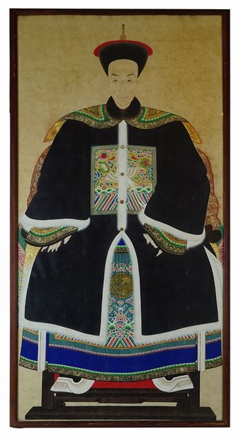 null CHINA / CHINE 

Portrait of a dignitary.
China, late 19th century

Height: 128cm...