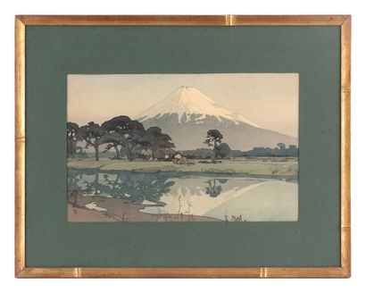 null Hiroshi Yoshida (1876-1950)

Oban Yoko-e print, titled Suzukawa, representing...