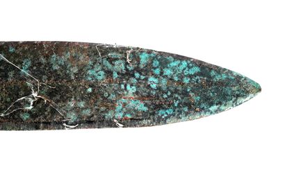null CHINE / CHINA


Une épée d'infanterie archaïque en bronze. 


Longueur : 57.3cm...