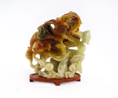 null CHINE / CHINA

Serpentine subject
China, 20th century

Height: 18cm / 7 1/8...