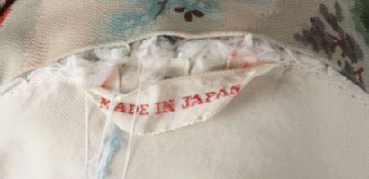 null JAPON / JAPAN 

Kimono
Japan, 2nd half of the 20th century