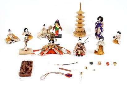 JAPON / JAPAN 

Ensemble de miniatures et...