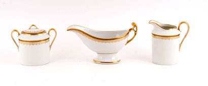 null LIMOGES

Large set of Limoges France Rivoli dinnerware with gilding and plant...