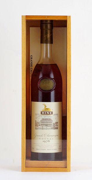null Cognac Hine Grande Champagne Millésimé 1976
Niveau A
1 bouteille
Boîte d'or...
