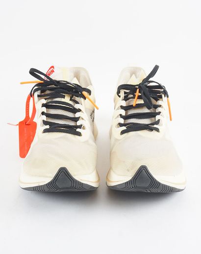 null Nike x Off-White - The 10 : Nike zoom fly 
Pointure : US 11 Men - EU 45
Couleur...