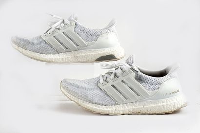 null Adidas - UltraBOOST m
Pointure : US 10 Men - EU 44
Couleur : Blanc
Référence...