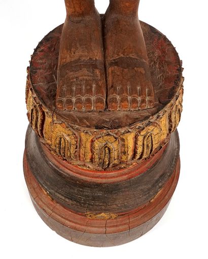 null BOUDDHA / BUDDHA

Wooden statue representing the Buddha performing the gesture...