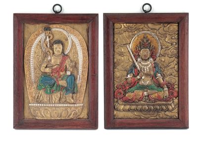 null BOUDDHA / BUDDHA

Pair of gilted and painted wooden Buddha plaques. 

22 x 30.3cm...