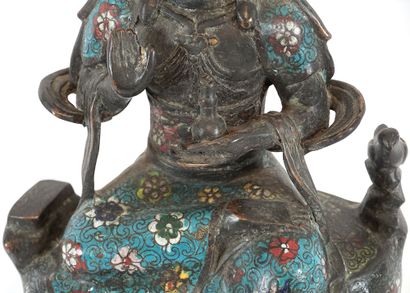 null MANJUSHRI 

Figure assise en cuivre champlevés de Manjushri. 

Hauteur : 39cm...