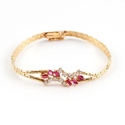 null 14K GOLD DIAMONDS
14K yellow gold bracelet set with rubies and brilliant cut...