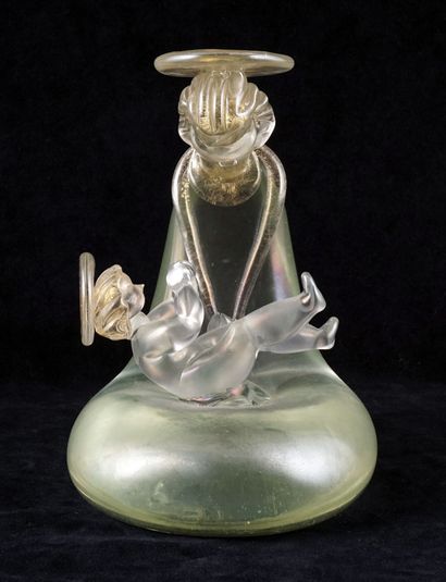 null BAROVIER, ERCOLE (1889-1974), attribué à

Statuette en verre vert et inclusions...