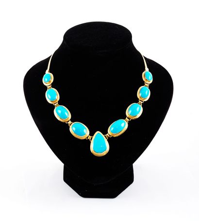 null 18K GOLD, TURQUOISE
18K yellow gold set consisting of a necklace, bracelet,...
