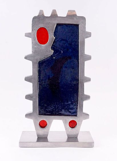 null FOURNELLE, André (1939-)
Untitled
Polished metal and resin
Signed at the base:...