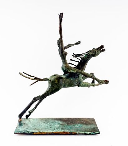 null GARNER, Bruce (1934-2012)
Sans titre - Woman on horse
Bronze with green patina
Signed...