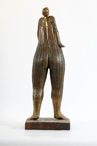 null BÉLANGER, Gérard (1936-2019)
Woman
Bronze
Signed dated and numbered on the front...