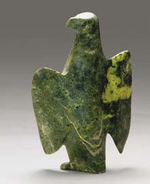 IPEELEE, Osuitok (Osowetokla) (1922-) Oiseau aux ailes déployées Pierre verte Bird...