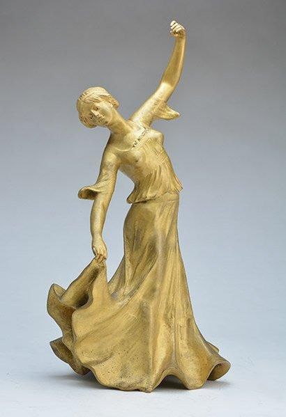 VAN DER STRAETEN, Georges (1856-1941), Attribué à Danseuse Bronze à patine doré Signé...