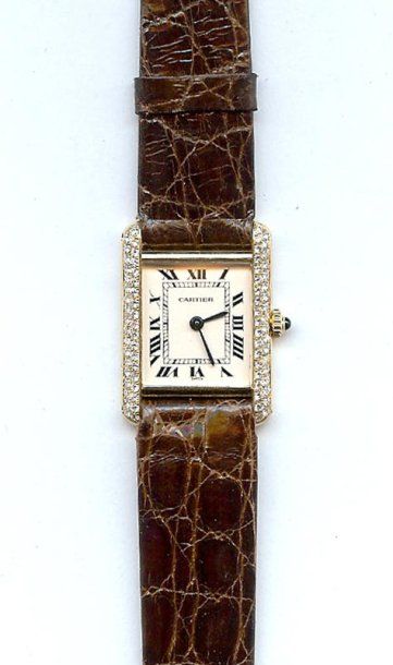 CARTIER Montre-bracelet pour dame de Cartier en or 18k, le boîtier serti de diamants...