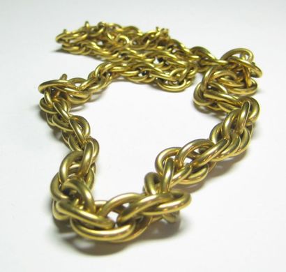 null Collier ras du cou en or jaune 18kt. 40,5cm-16''. Poids : 35,6g.