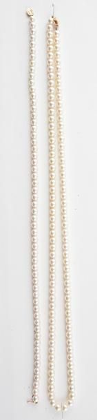 null OR 14K ET PERLES *Lot de 2 colliers de perles de culture avec fermoir sécurisé...