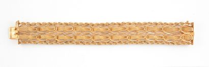 OR 14K Bracelet ruban en or jaune 14K avec fermoir sécurisé. Poids: 51.0g - Dim.:...