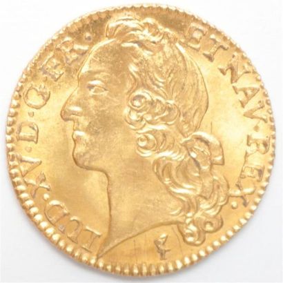 null Louis XV (1715-1774). Louis d'or au bandeau 1749 W Lille. 8,20 g. Dr 728 G ...
