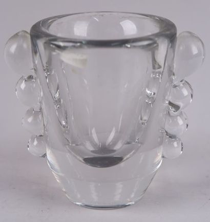 null DAUM, vase en cristal. H. 18.5 cm 