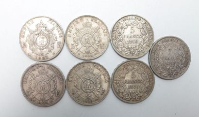 null Sept pièces de 5 francs en argent : 4 pièces Napoléon III, 1856, 1868, 1869...