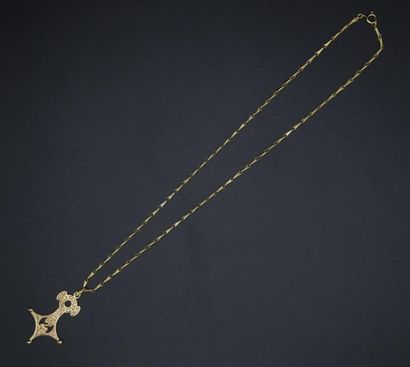 null Chaîne avec pendentif Croix du Sud en or jaune 750 millièmes - 13.1 g / L. 49...