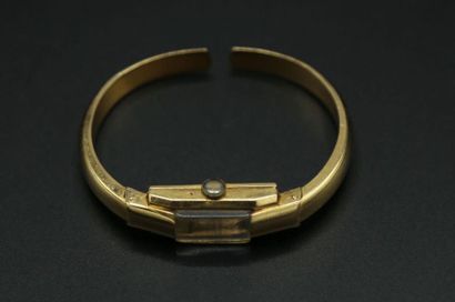 null * Montre bracelet de femme en or jaune 750 millièmes, boitier rectangulaire,...