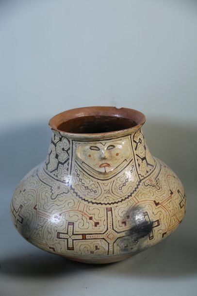 null Vase anthropomorphe en céramique, à double visage, probablement colombien (un...