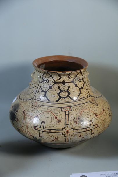 null Vase anthropomorphe en céramique, à double visage, probablement colombien (un...