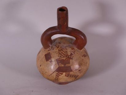 null Vase en céramique à décor de guerrier - H. 21 cm (chocs) (éclats aux talon et...