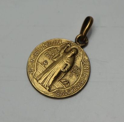 null Médaille en or jaune - 2,4 g / Ø. 18 mm