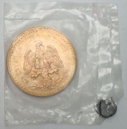 null Pièce en or 50 pesos sous plastique avec cachet NSM - Poids brut : 43.85 g