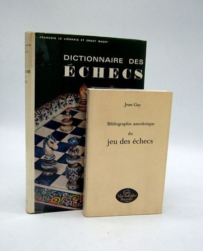 null Ensemble de deux ouvrages de référence sur les échecs : LE LIONNAIS (François)...