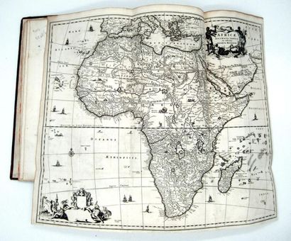 null DAPPER (Olfert). Description de l'Afrique, contenant les noms, la situation...