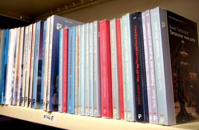 null Ensemble de 46 volumes de la collection Echecs Payot :
LE LIONNAIS (François)....