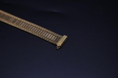 null Bracelet ruban en or jaune - 39.64 g / L. 18,5 cm (fermoir rapporté ?)